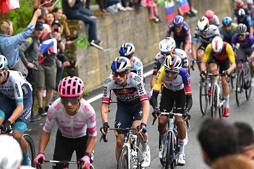 'Everything happened so fast' – Luck the difference between winning and losing as crash disrupts Giro d'Italia GC