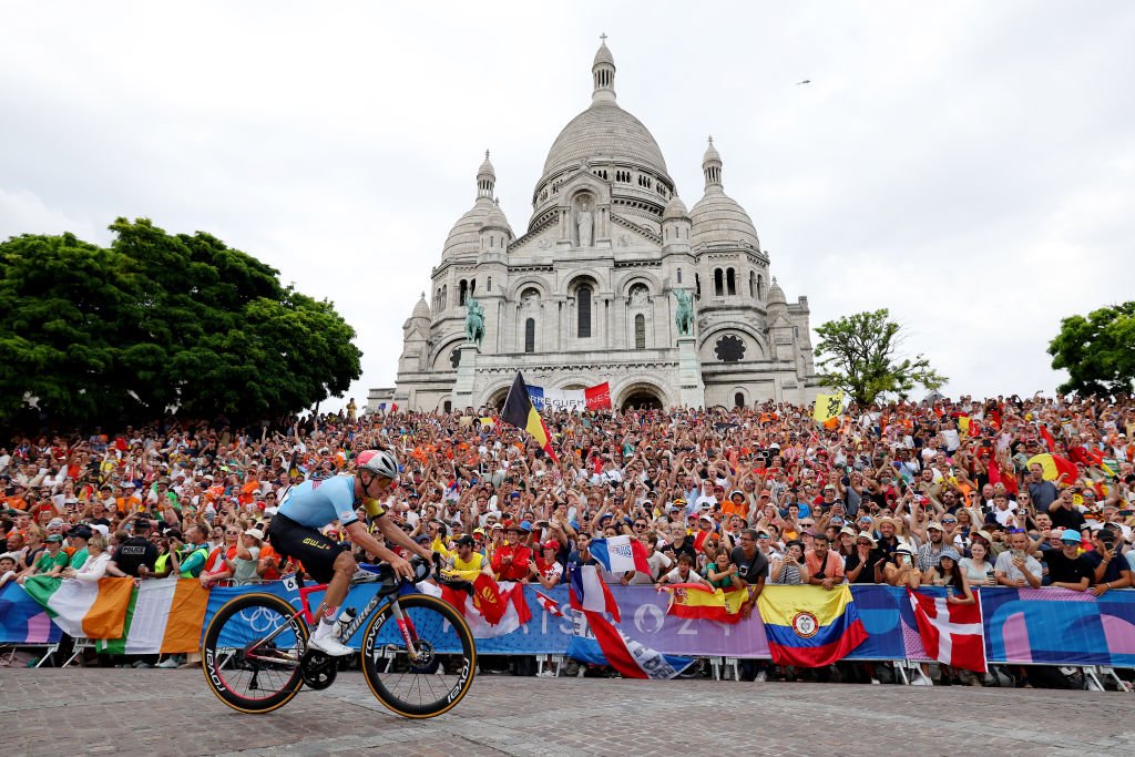 Cobbled Montmartre climb added to Tour de France final stage after Paris Olympics success