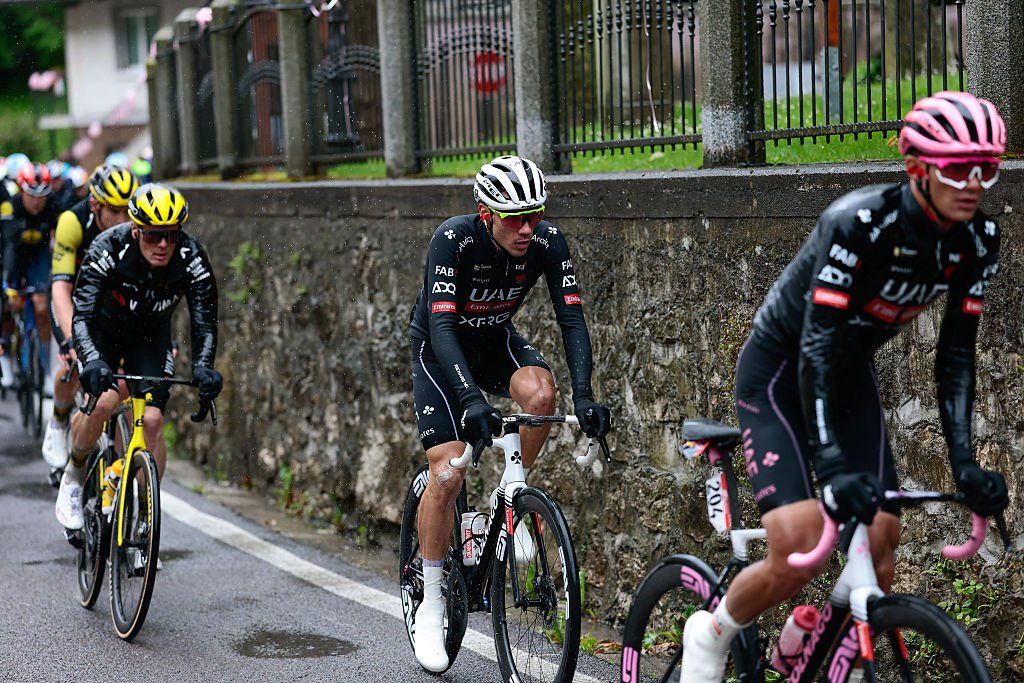 GC challenger Juan Ayuso dropped on mountainous Giro d'Italia stage 16