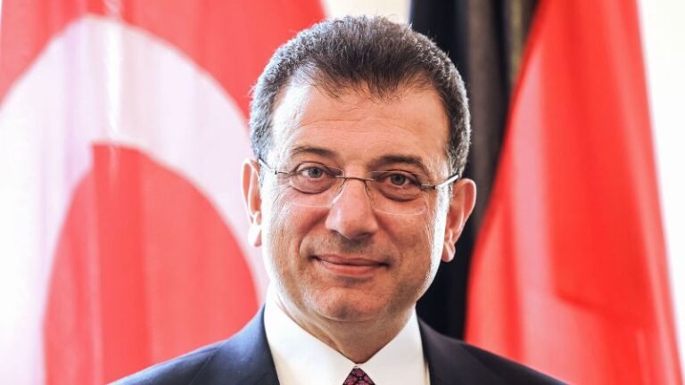 Turkish courts guilty of Erdogan’s rival for threatening imprisoned mayor of Istanbul and civil servants Turkish courts guilty of Erdogan’s rival for threatening imprisoned mayor of Istanbul and civil servants