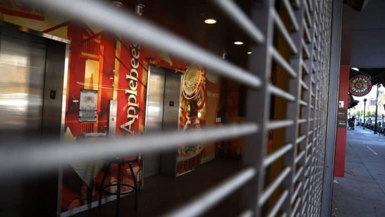 What’s going on at Applebee’s? Closures were reported in these three states.